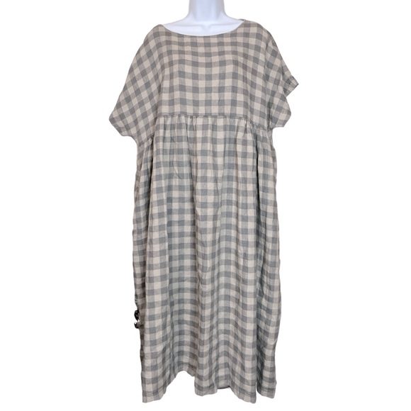 Offon Dresses & Skirts - Offon Clothing Checkered Oversized Linen Midi Pockets Dress